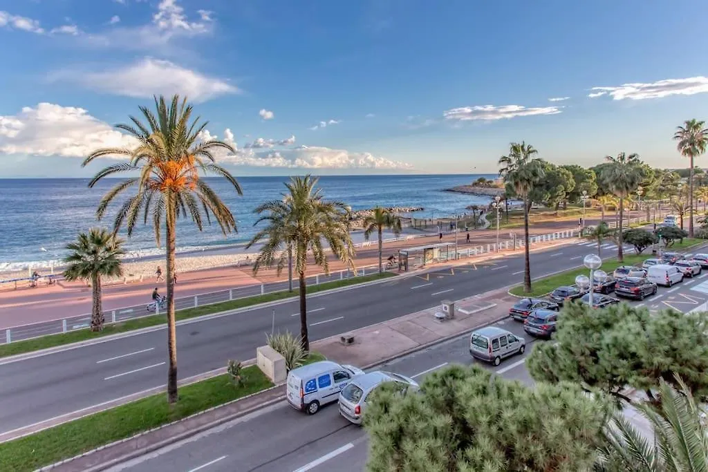 Sea Front Studio Yourhosthelper Nice